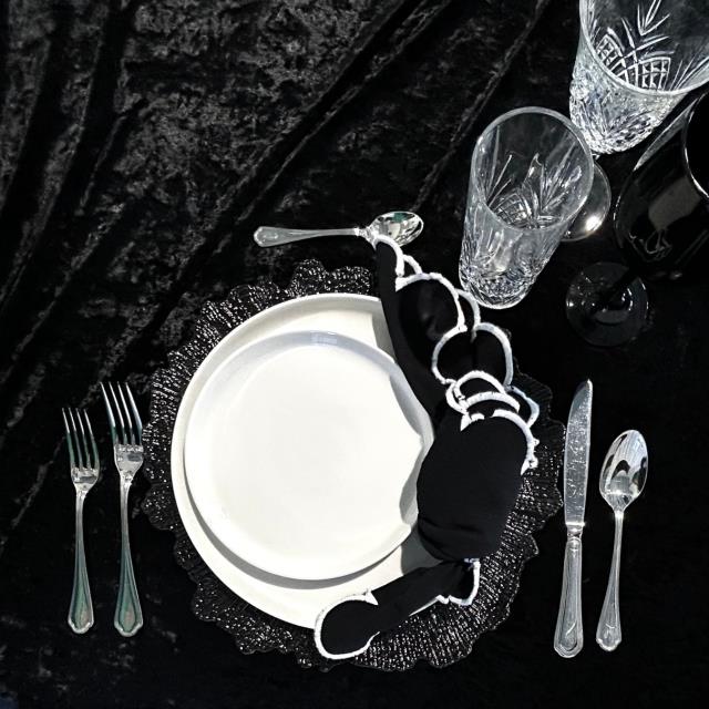 Rental store for Contrast   Tablescape Package in Saskatoon SK
